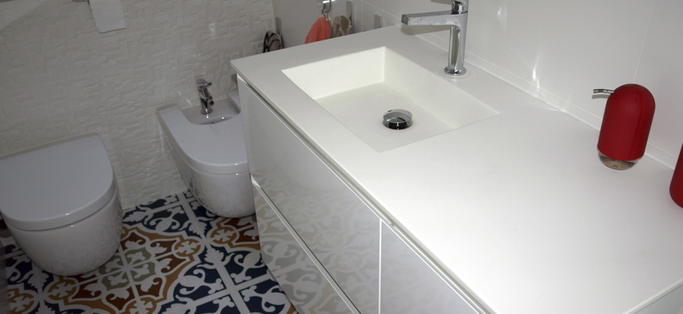 Plata d´Aro sanitarios y mueble